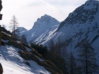 Salita al M. Pradella (2628 m ) ancora ben innevato il 26 aprile 2008 - FOTOGALLERY